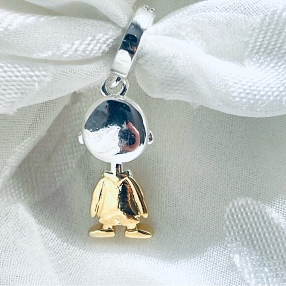 🐾 NWOT Charlie Brown & Snoopy Charms ✨ - Picture 12 of 15